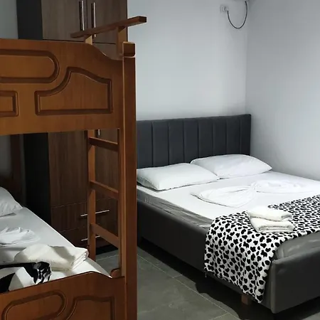 Besnik, For Rent Vlora