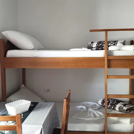 Besnik, For Rent Lejlighed Vlorë