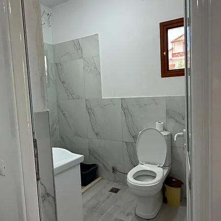 アパート Besnik, For Rent Vlorë