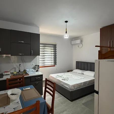 Besnik, For Rent *