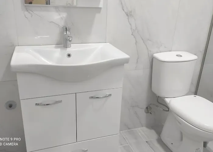 Besnik, For Rent Vlora