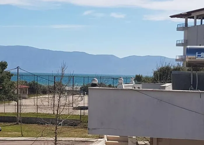 Besnik, For Rent Appartement