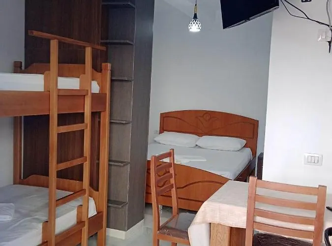 Besnik, For Rent Appartement